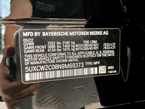 Used 2022 BMW X7 xDrive40i w/ Parking Assistance Package AWD/4WD image 31