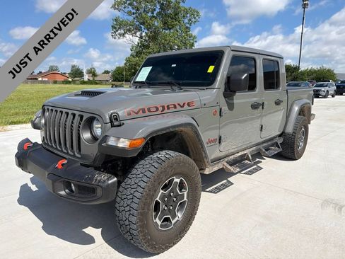 Used 2023 Jeep Gladiator Mojave w/ Cold Weather Group AWD/4WD image 1