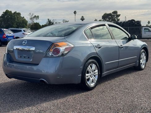 Used 2010 Nissan Altima 2.5 SL w/ SL Pkg image 12