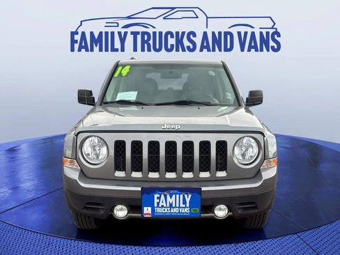 Used 2014 Jeep Patriot Limited image 8