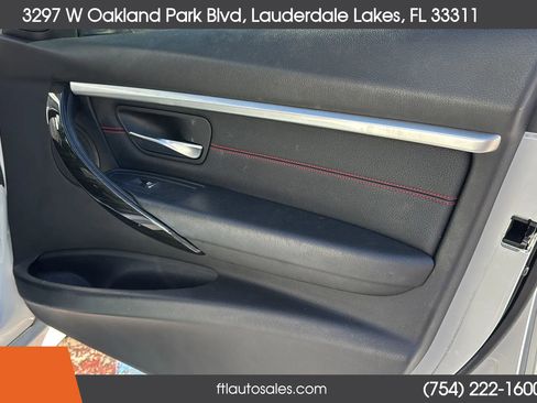 Used 2018 BMW 328d 328d Sedan 4D w/ Convenience Package image 40