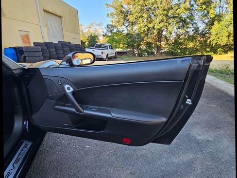 Used 2013 Chevrolet Corvette Convertible 2D w/ 2LT Preferred Equipment Group image 37