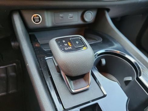 Used 2023 Nissan Rogue SV FWD image 26