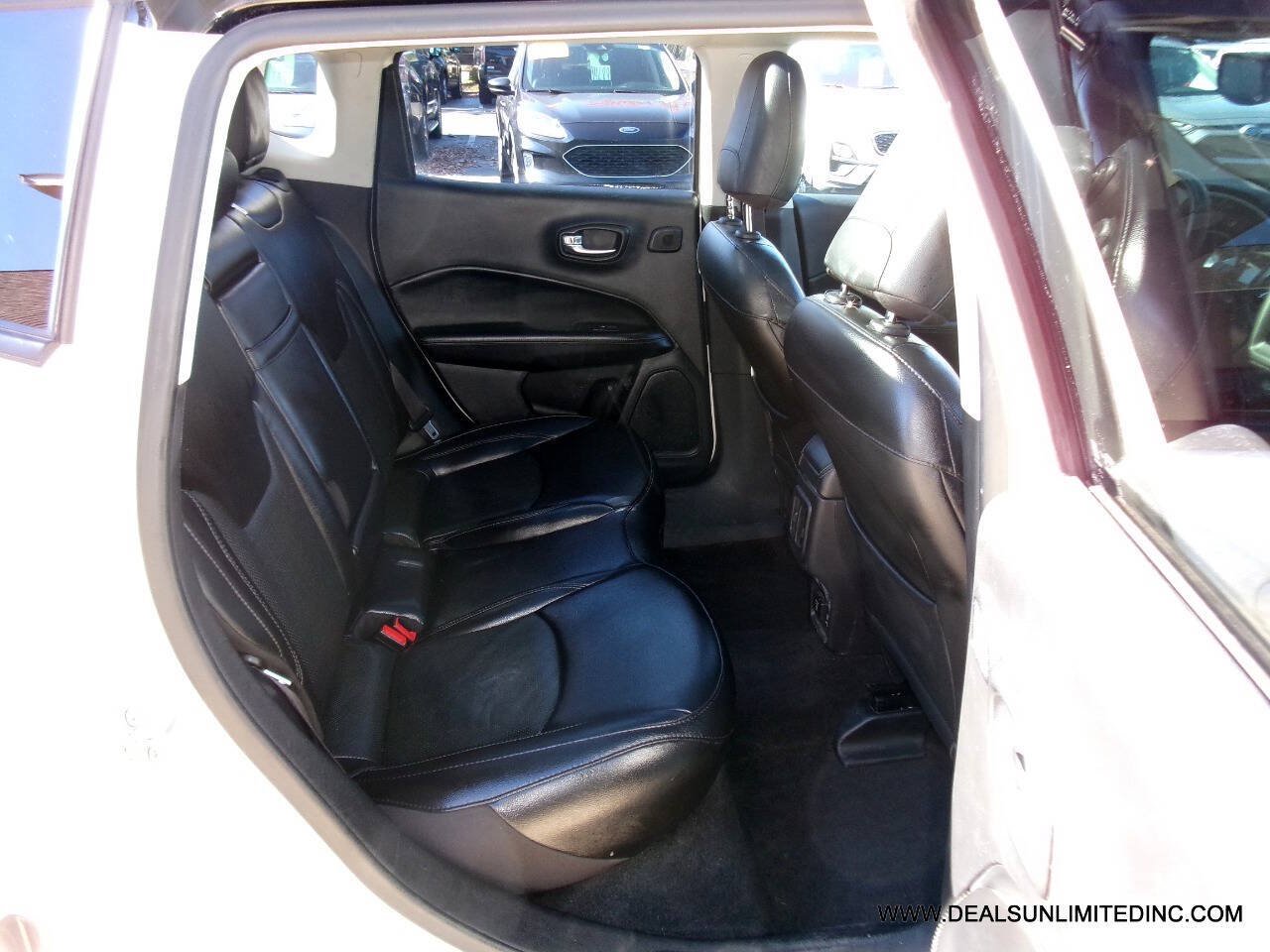 Used 2019 Jeep Compass High Altitude AWD/4WD image 24