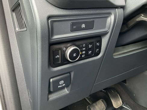 Used 2025 Ford F150 XLT w/ Equipment Group 302A MID AWD/4WD image 31