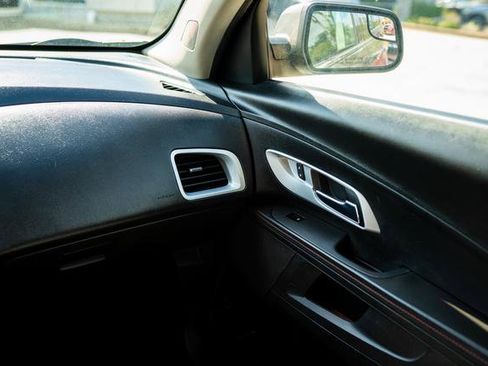 Used 2012 Chevrolet Equinox LT image 30