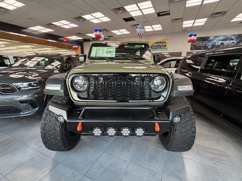 New 2025 Jeep Wrangler Unlimited Sport image 2