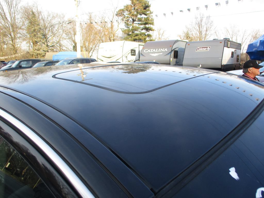 Used 2009 Ford Taurus Limited AWD/4WD image 4