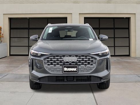 New 2025 Audi Q5 Premium Plus image 2