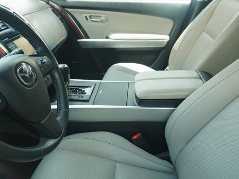 Used 2014 MAZDA CX-9 Grand Touring w/ GT Technology Package FWD image 8