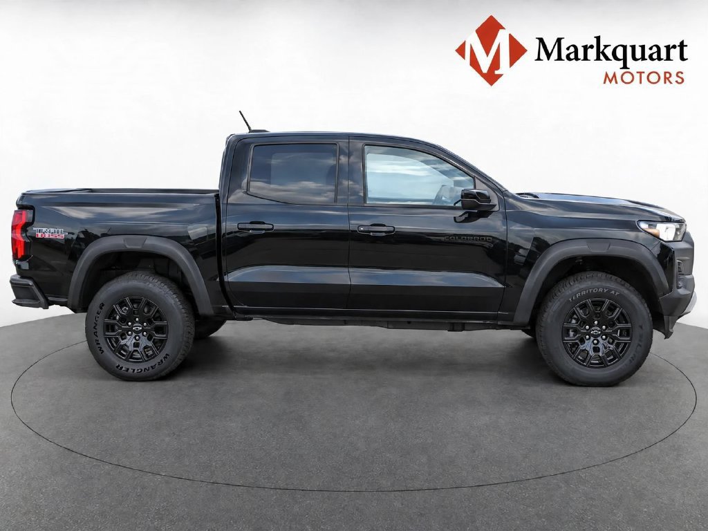New 2026 Chevrolet Colorado Trail Boss AWD/4WD image 8