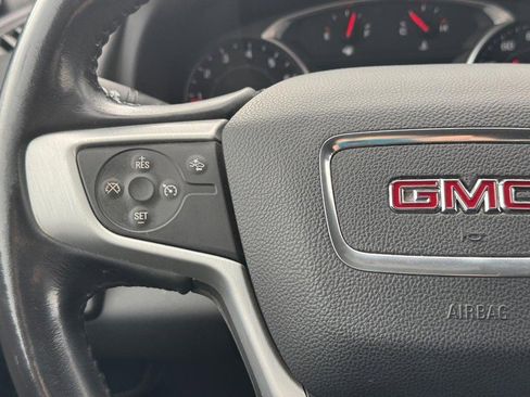 Used 2020 GMC Terrain SLE image 18