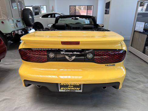 Used 2002 Pontiac Firebird Trans Am RWD image 7