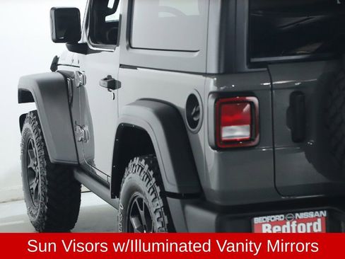Used 2022 Jeep Wrangler Sport AWD/4WD image 39