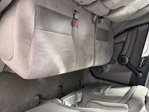 Used 2011 Honda CR-V EX image 21