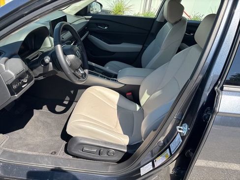 Used 2026 Honda Accord EX-L image 9