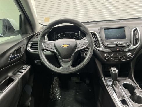 Used 2019 Chevrolet Equinox LT AWD/4WD image 14