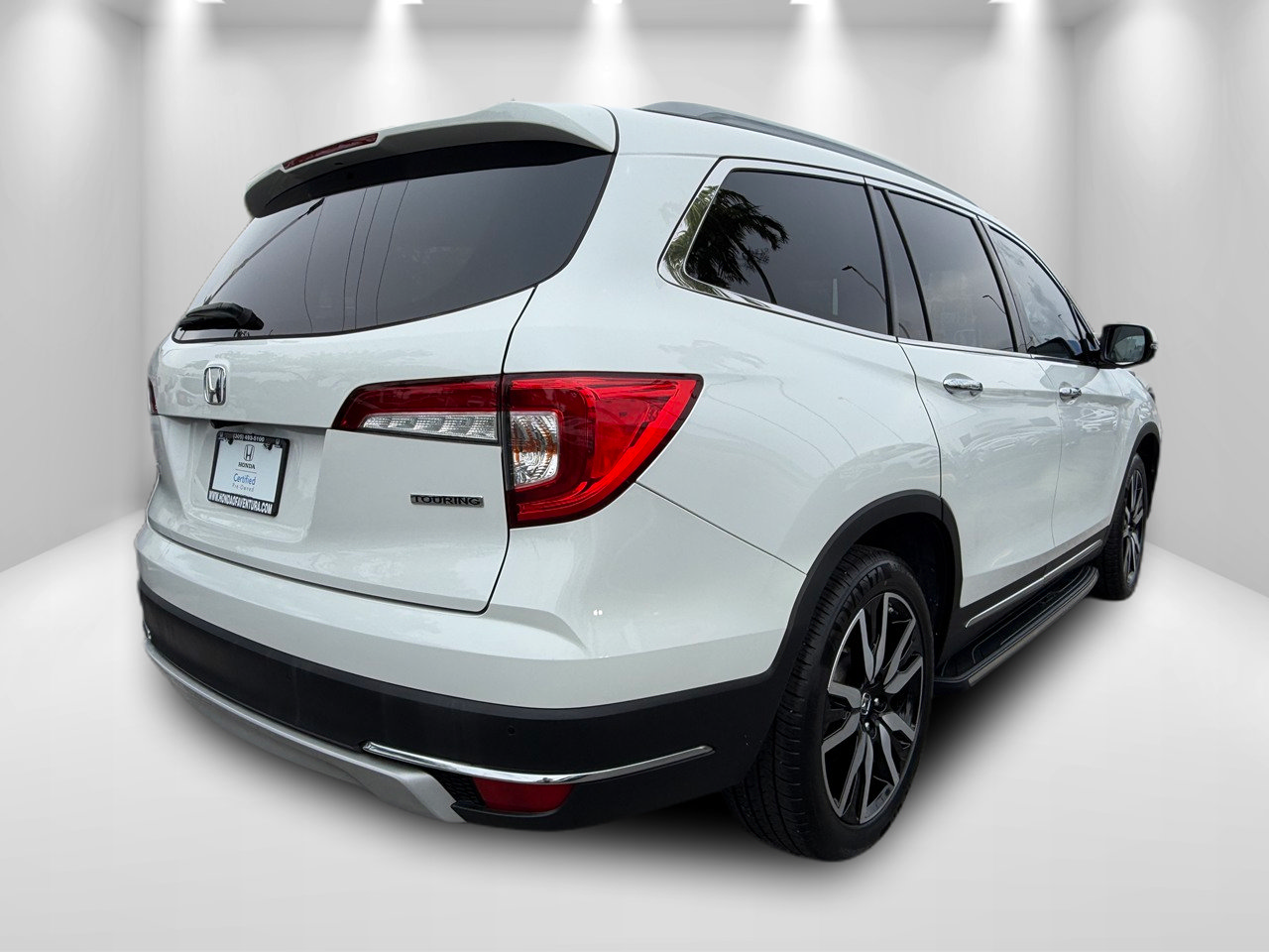 Used 2021 Honda Pilot Touring image 7