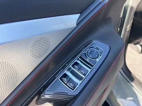 Used 2022 Chevrolet Corvette Stingray Premium Conv w/ Z51 Performance Package RWD image 18