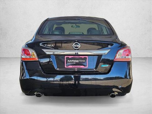 Used 2013 Nissan Altima 2.5 S image 7