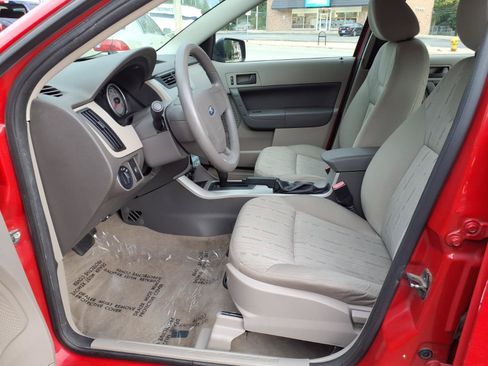 Used 2008 Ford Focus SE FWD image 8