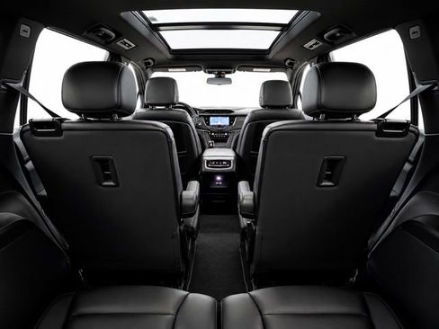 Used 2023 Cadillac XT6 Premium Luxury AWD/4WD image 13
