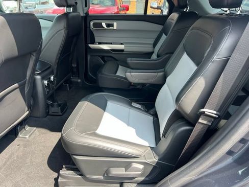 Certified 2023 Ford Explorer XLT w/ Equipment Group 202A AWD/4WD image 20