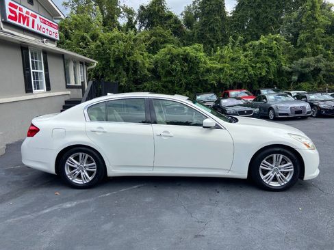 Used 2013 INFINITI G37 Journey w/ Premium Pkg RWD image 5