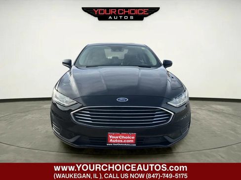 Used 2019 Ford Fusion SE image 8