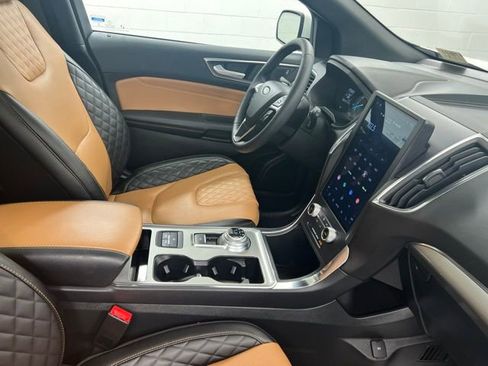 Used 2024 Ford Edge Titanium w/ Titanium Elite Package AWD/4WD image 27