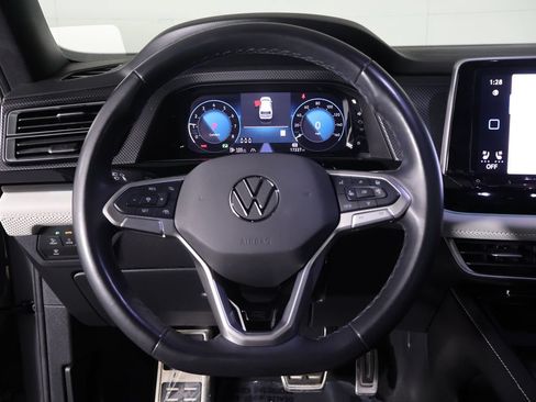Used 2024 Volkswagen Atlas Cross Sport SEL Premium R-Line AWD/4WD image 40