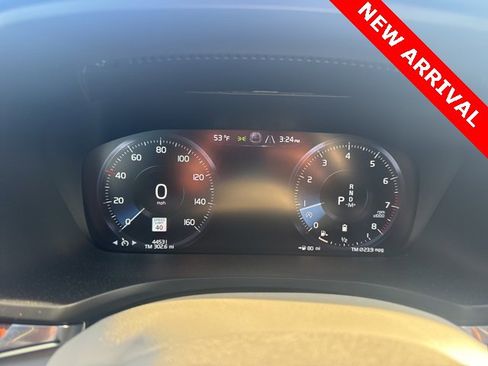 Used 2022 Volvo S60 B5 Inscription image 11