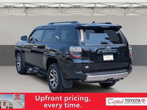 Used 2023 Toyota 4Runner TRD Off-Road Premium w/ Moonroof Package AWD/4WD image 5