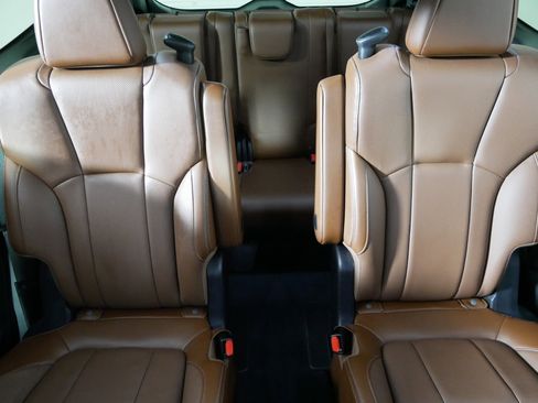 Used 2020 Subaru Ascent Touring w/ Popular Package #2A image 13