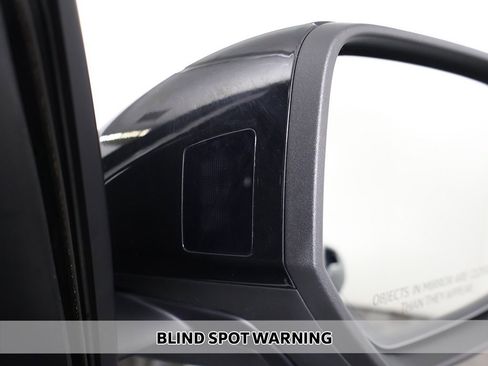 Used 2024 Audi Q8 Premium Plus image 7