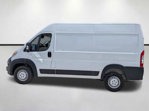 Used 2025 RAM ProMaster 1500 FWD image 7