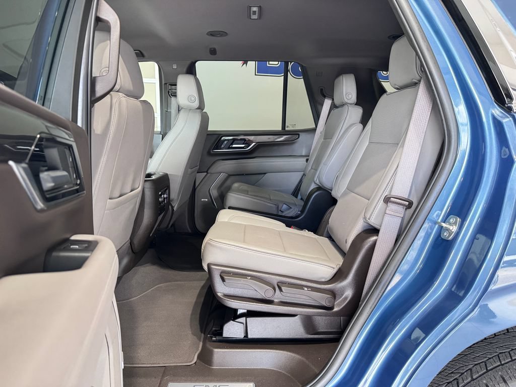 Certified 2025 GMC Yukon Elevation AWD/4WD image 14