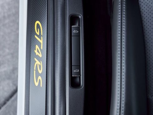 Used 2024 Porsche 718 Cayman GT4 RS w/ Weissach Package image 46