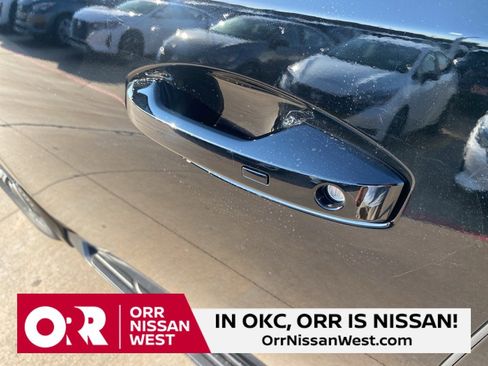 New 2025 Nissan Armada SL w/ Captain's Chari Seat Package image 11