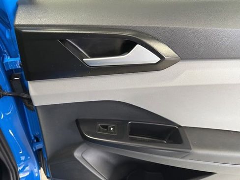 Used 2023 Volkswagen Taos SE image 46