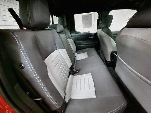 Used 2024 Toyota Tacoma TRD Sport w/ TRD Sport Upgrade Package AWD/4WD image 27