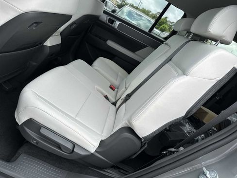 New 2026 Hyundai Santa Fe SE FWD image 21