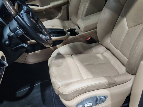 Used 2019 Porsche Macan S AWD/4WD image 27