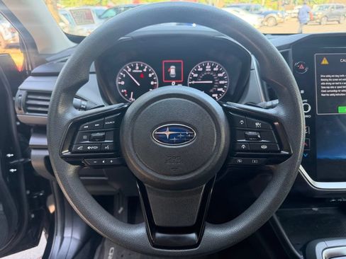Used 2024 Subaru Crosstrek 2.0i Premium AWD/4WD image 16