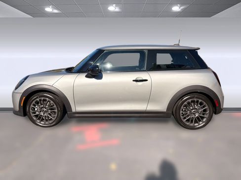 New 2026 MINI Cooper S image 2