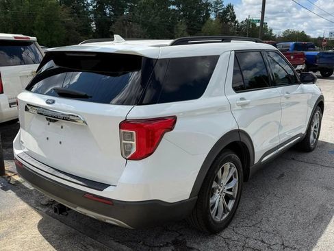 Used 2020 Ford Explorer XLT w/ Equipment Group 202A RWD image 7