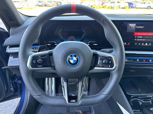 Certified 2025 BMW i5 M60 w/ Premium Package AWD/4WD image 27