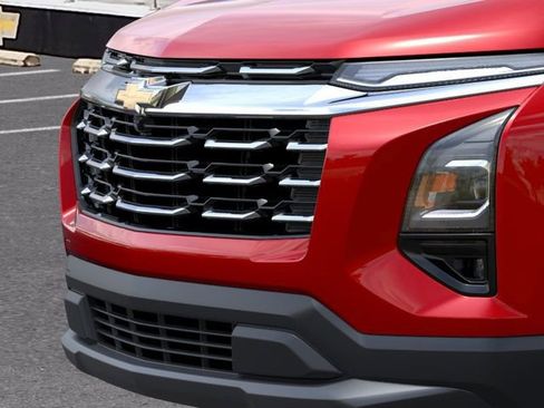 New 2026 Chevrolet Equinox LT w/ Safety and Technology Package FWD image 13