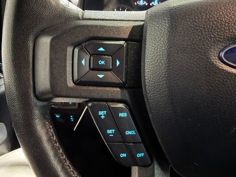 Used 2020 Ford F150 XLT w/ Equipment Group 302A Luxury AWD/4WD image 18