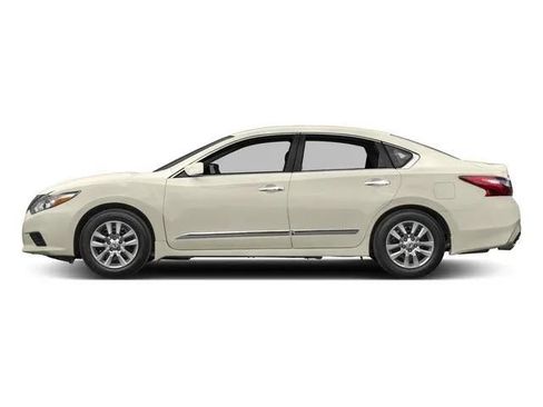 Used 2017 Nissan Altima 2.5 S w/ Power Driver Seat Package FWD image 6